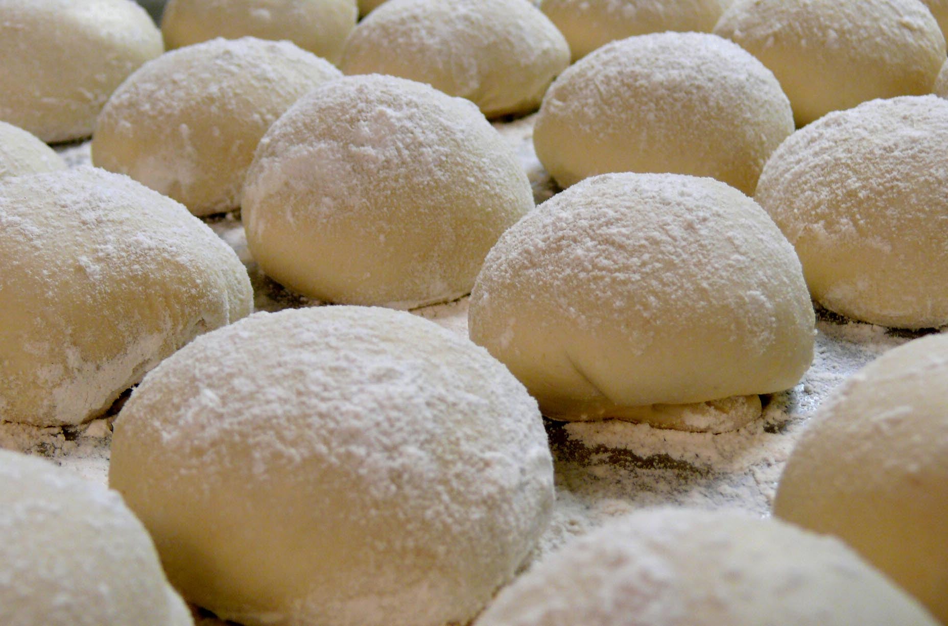 Pizza Dough Mignons * STORE PICK UP ONLY – Capone Foods